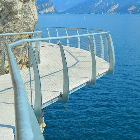 pista ciclabile limone del garda